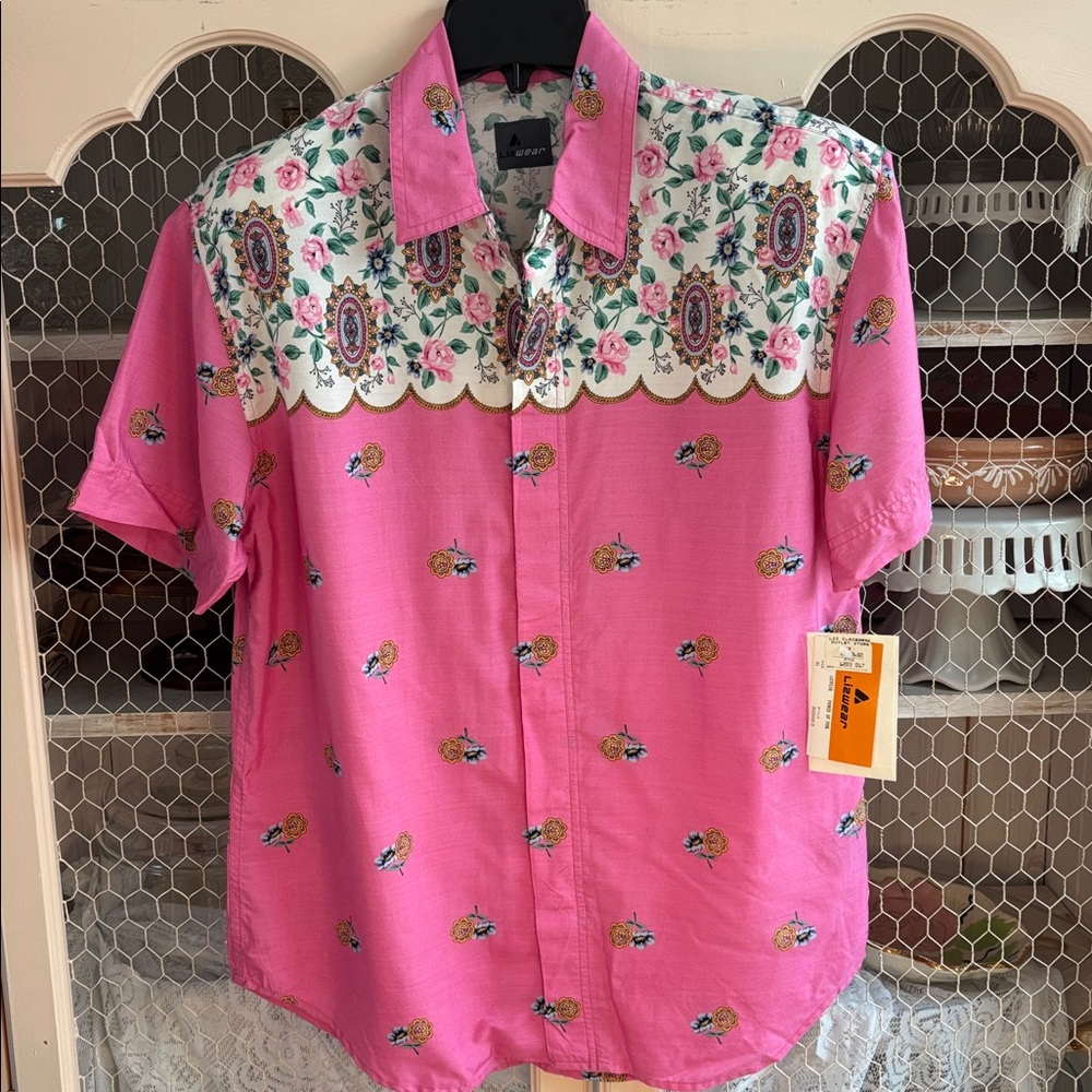 Liz Wear Women’s pink coquette button down vintage blouse M